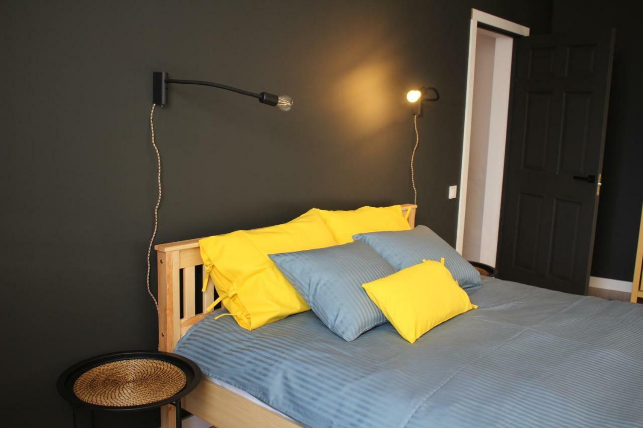 Simple & Elegant Apartment Liepāja Kültér fotó