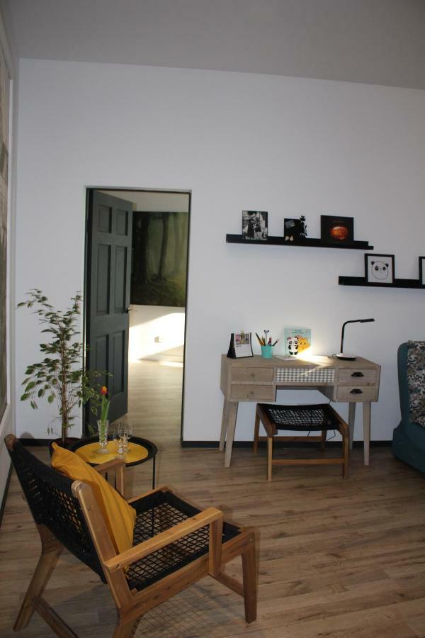 Simple & Elegant Apartment Liepāja Kültér fotó